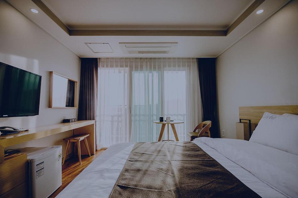 Jeju Lavender Hotel Seogwipo Exterior foto